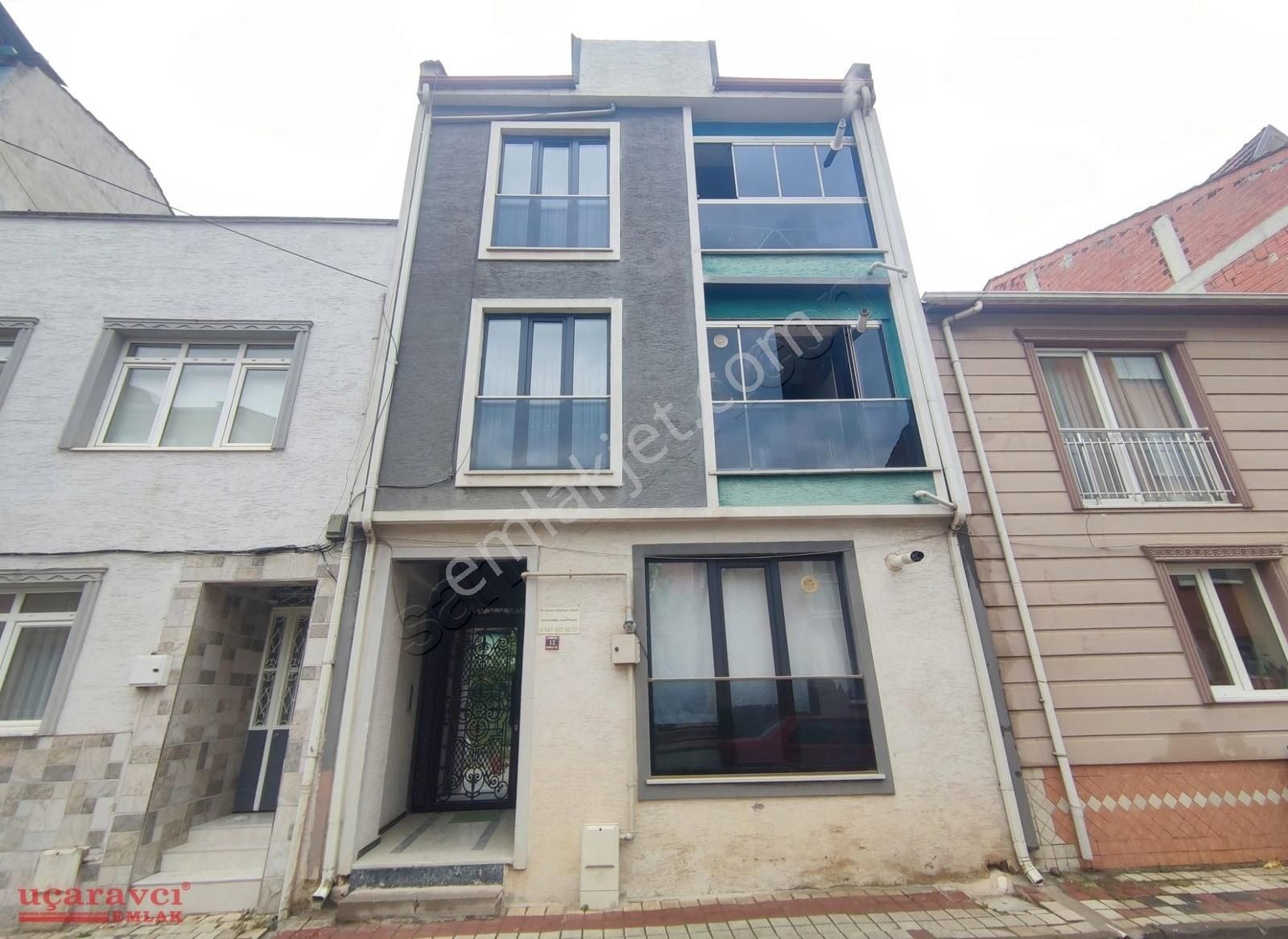 Uçaravcı'dan Orhaniye Mah. Güneş Sk. Satılık 2+1 Arakat Daire