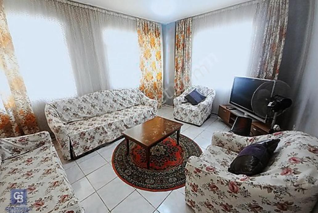 Milas İsmetpaşa'da Çarşıya 5 Dk Mesafe'de Eşyalı Kiralık Daire