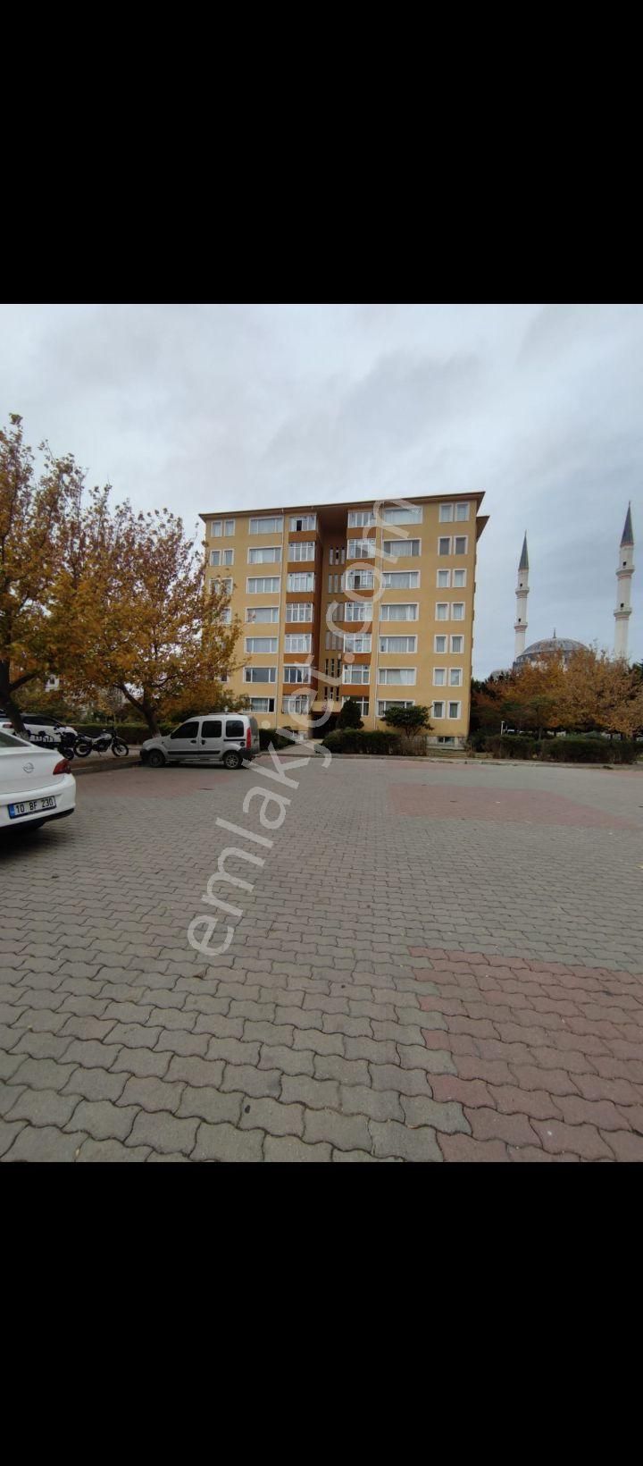 Silivride Satılık Masrafsız Daire