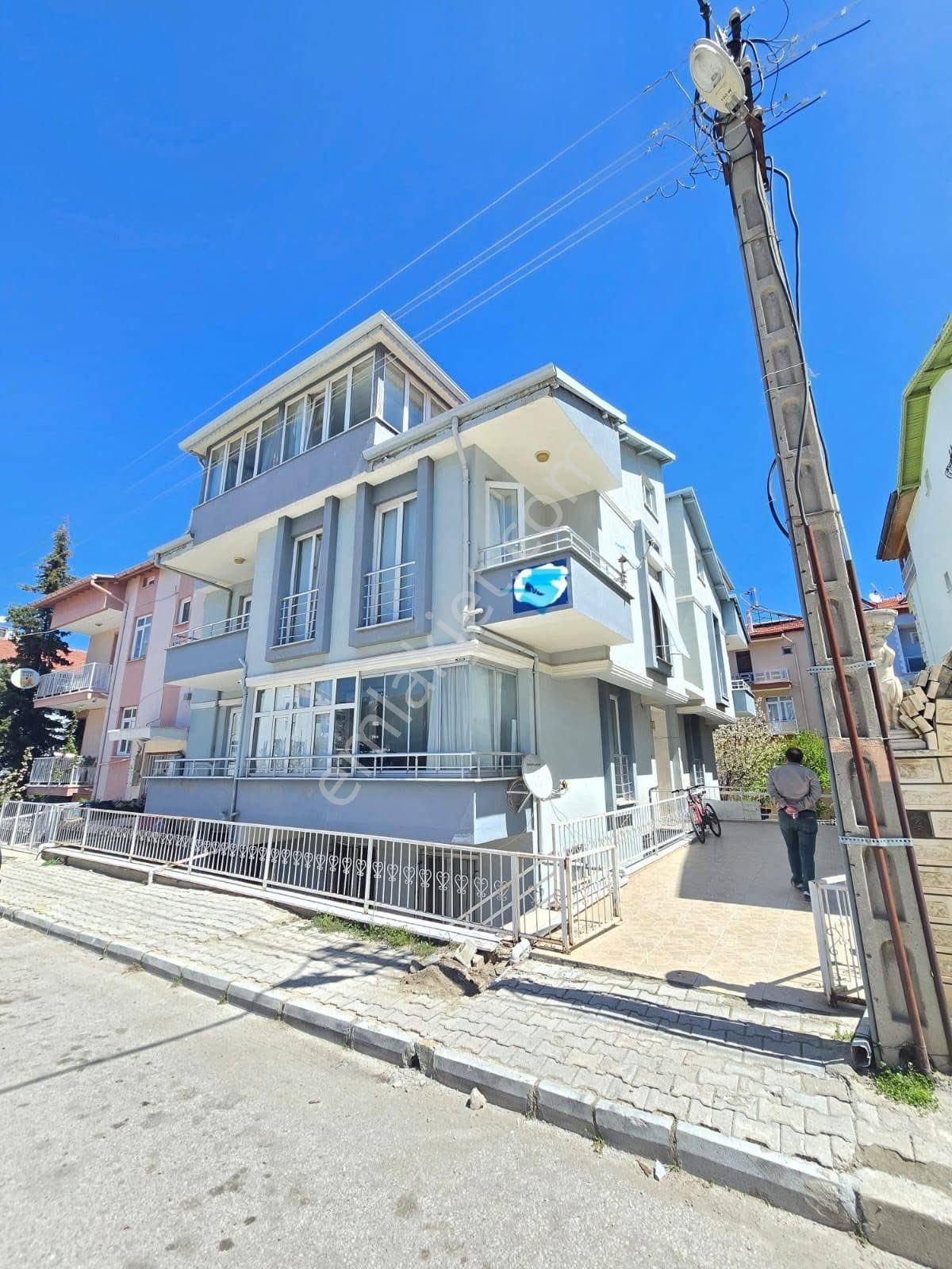 Bahçelievler Mh Satılık 2+1 Apart