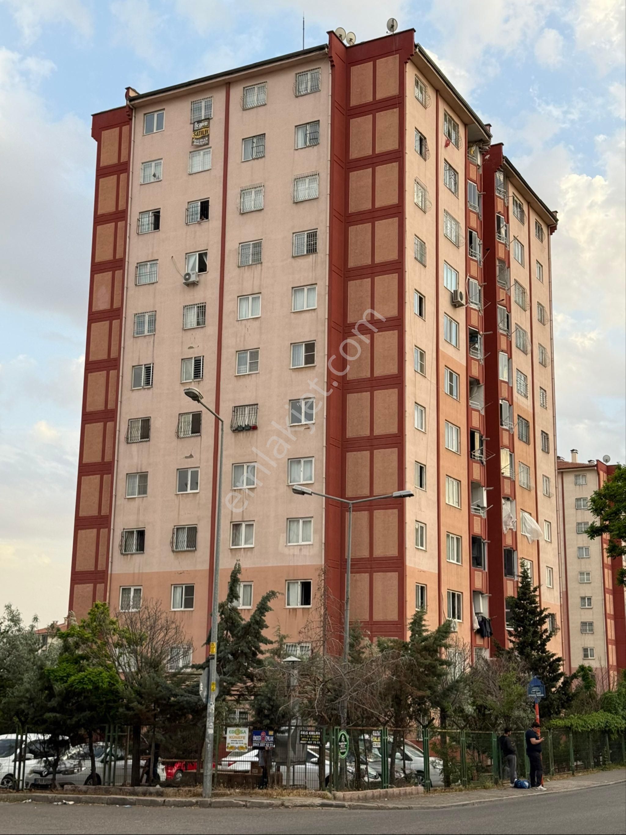 Kare’den Seyrantepe Merkezde Park Manzaralı 3+1 Daire.