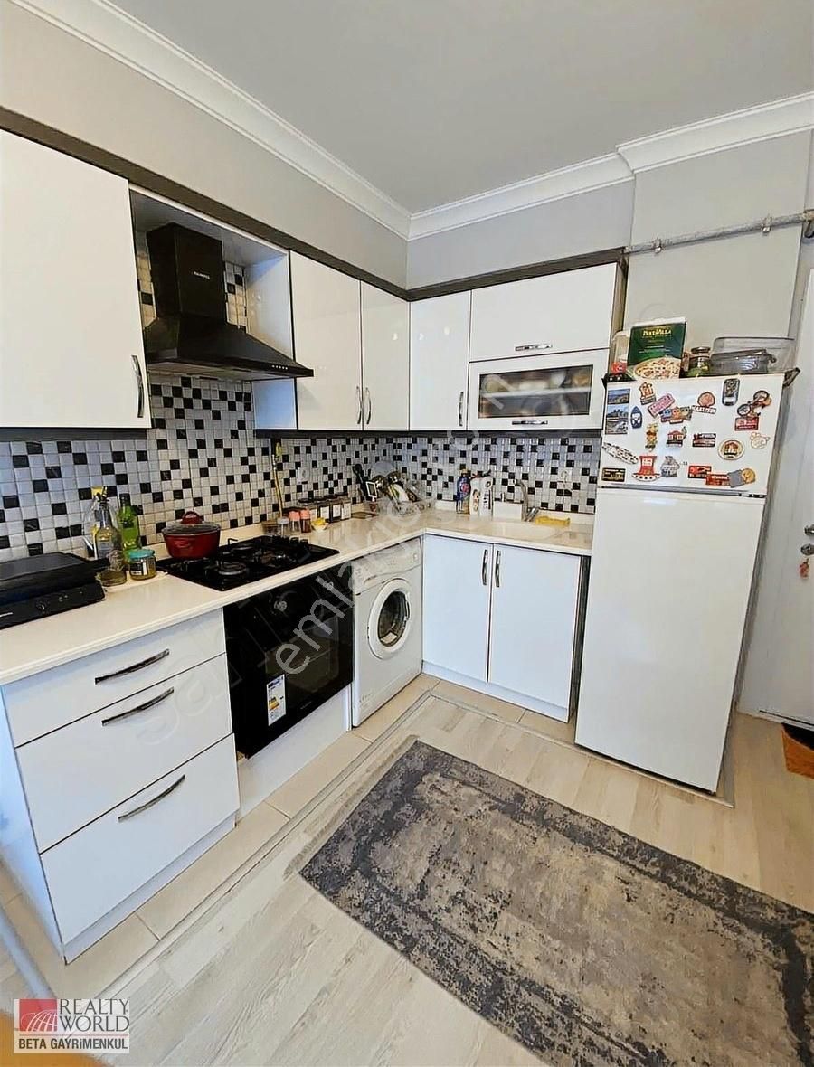 Rw Beta Körfez Satılık 1+1 Daire %70 Kredi İmkanı İskanlı Bina