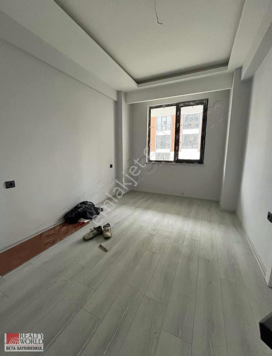 Rw.beta'dan Kent Ormanı Önünde Kiralık Geniş 1+1