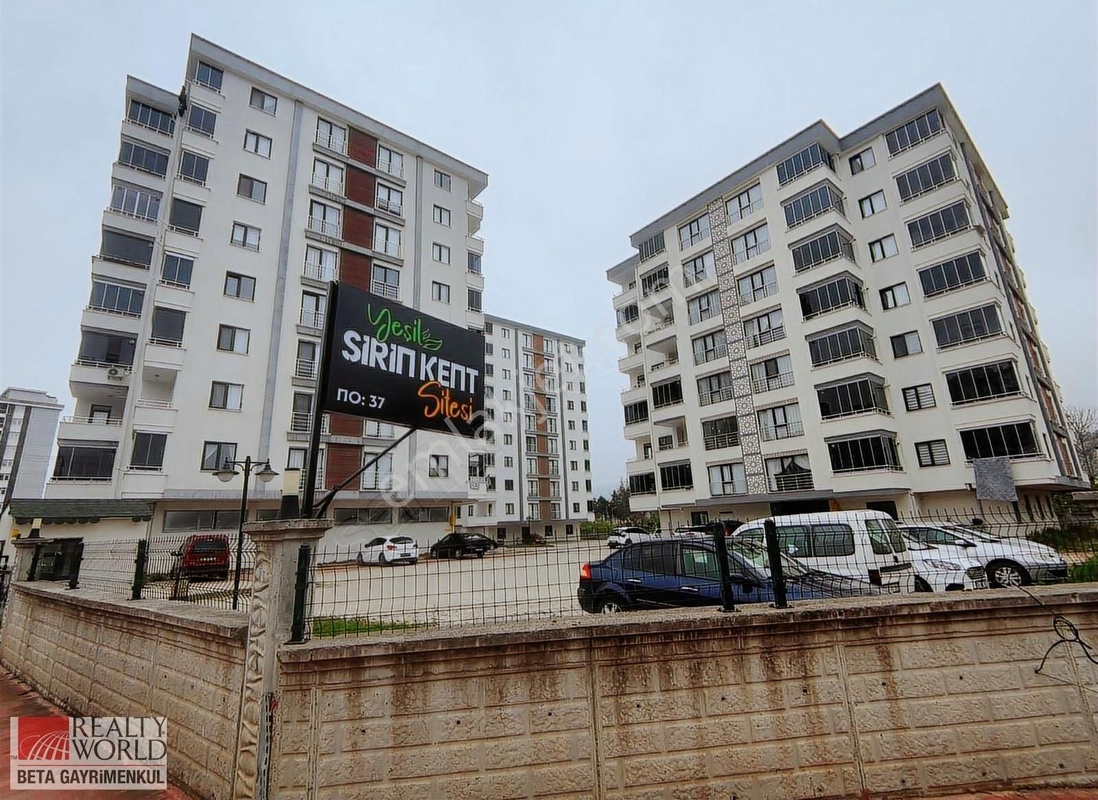 Derebahçe De Site İçinde 2. Katta Sıfır Satılık 3+1 Daire