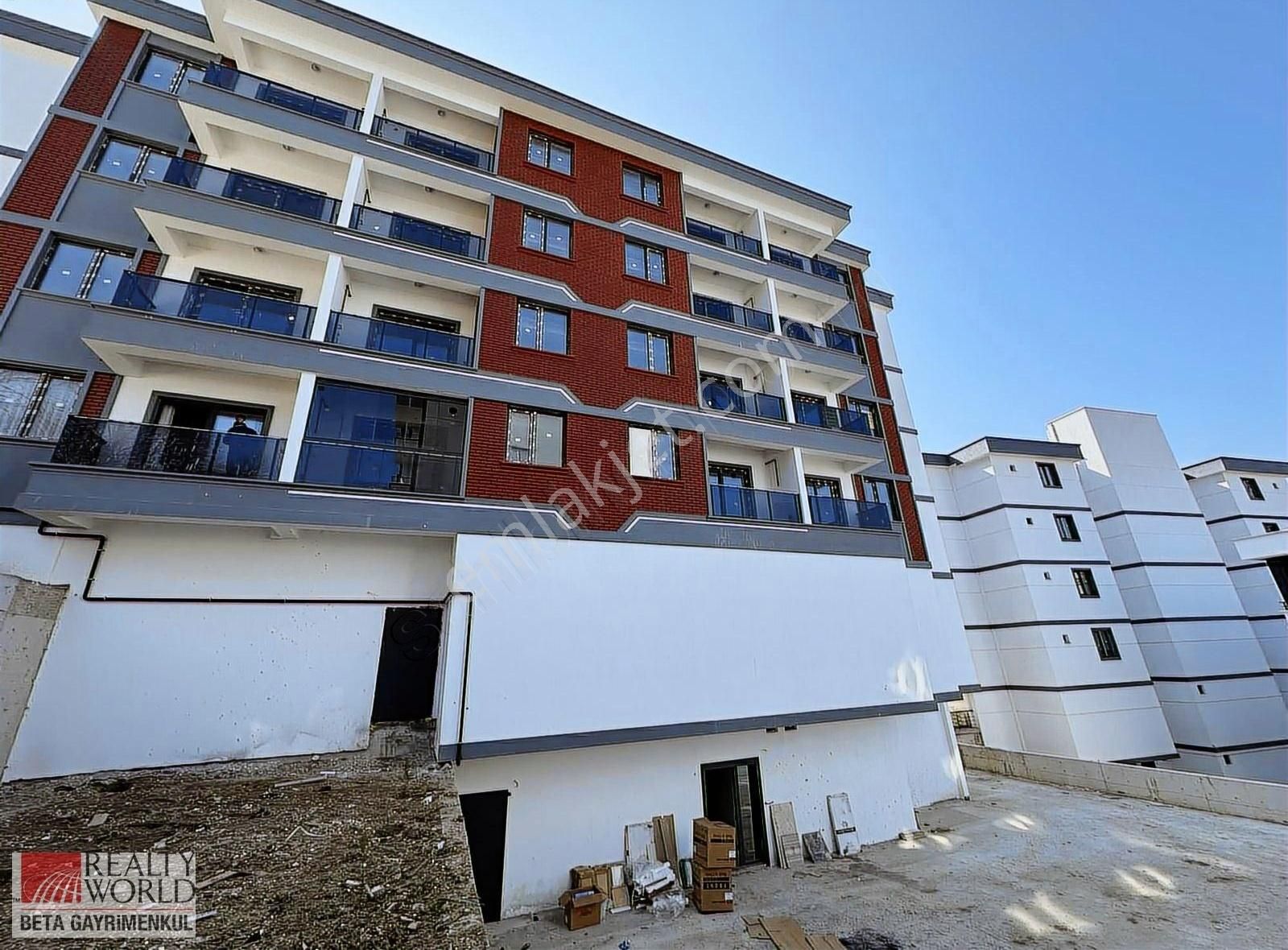 Rw.beta N/a'dan Atakum Deniz Manzaralı 3.kat Kiralık