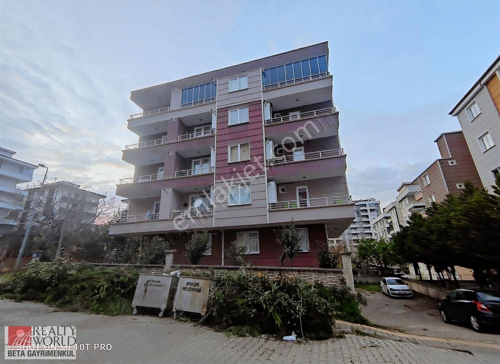 Körfez'de Tramvaya 2. Sk. 3. Kat Kiralık Eşyalı 1+1 Daire
