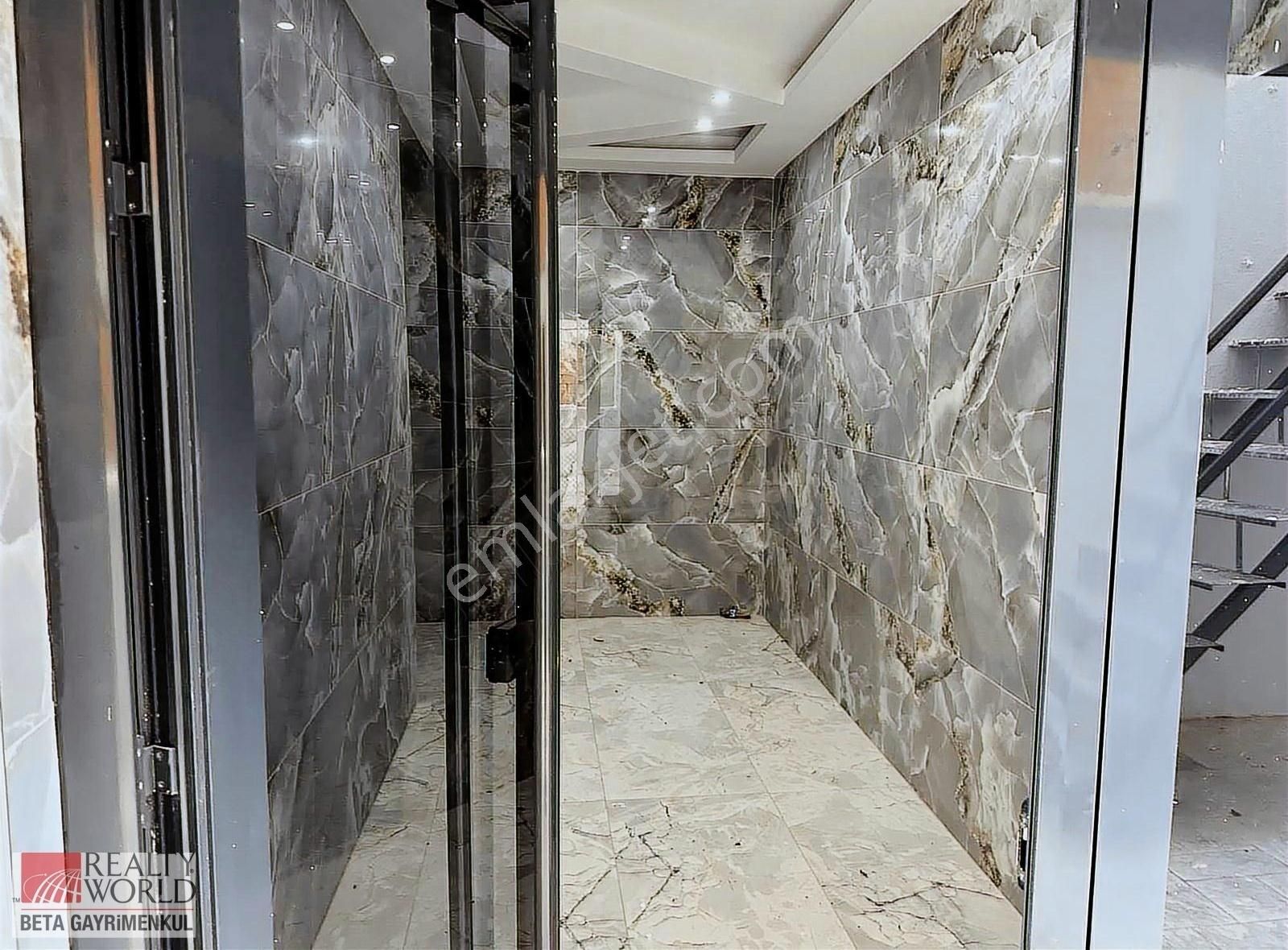 Rw.beta N/a'dan Küçükkolpınar'da 2+1 Dairemiz Mutfak Salon Ayrı