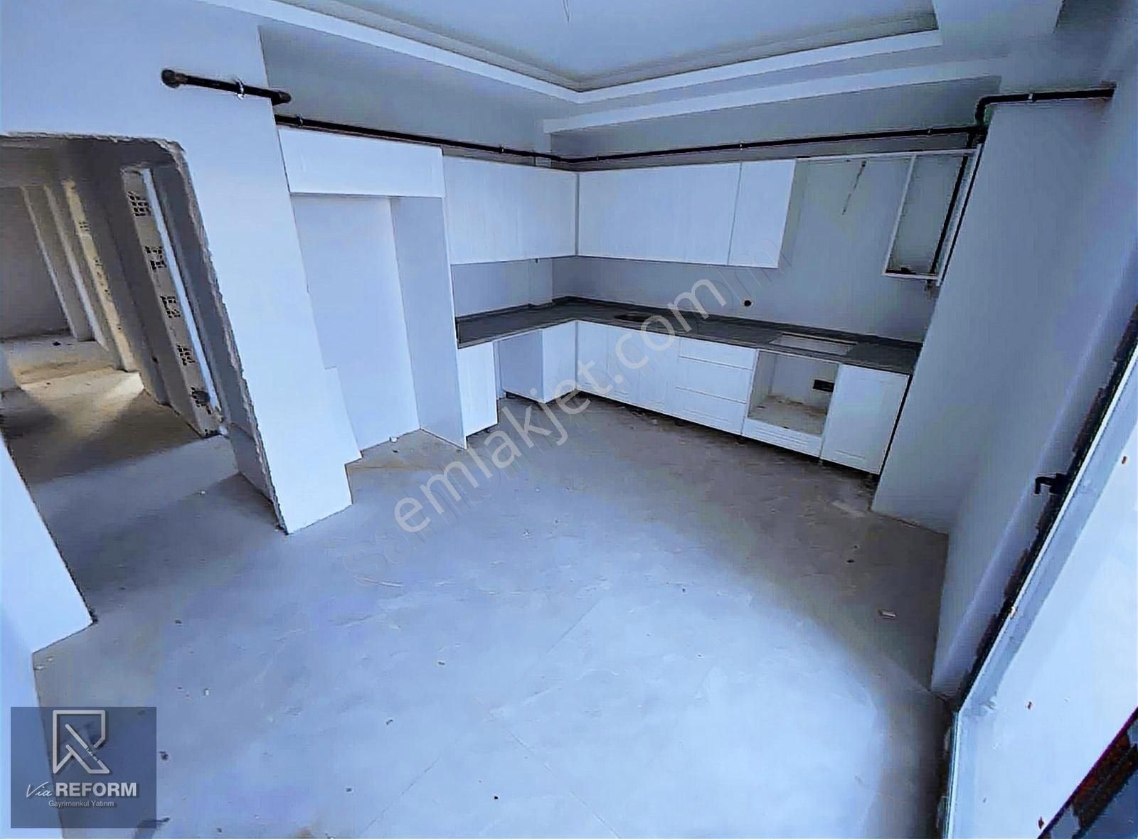 2milyon Kredi-giyinme Oda + Geniş Balkon Önü Kapanmaz Deniz 3+1