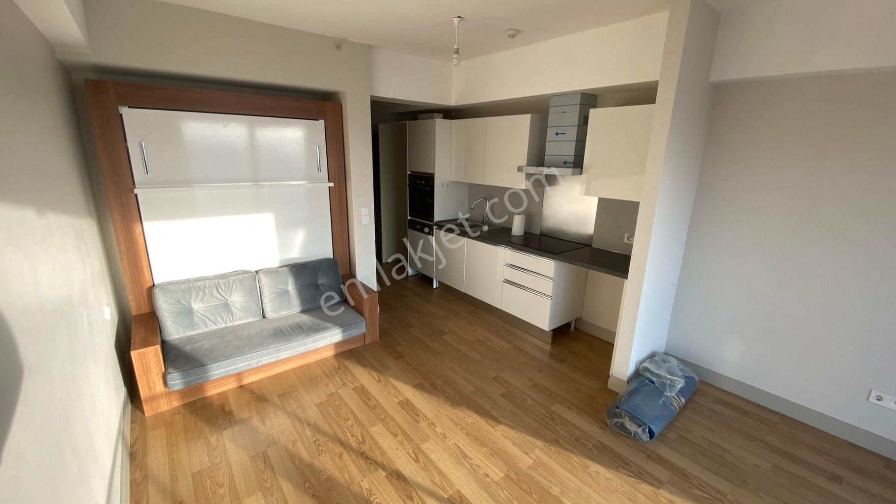 Suryapı Corridor’da Kiralık Stüdyo 1+0 42m2 Manzaralı Yüksek Kat Güneşli