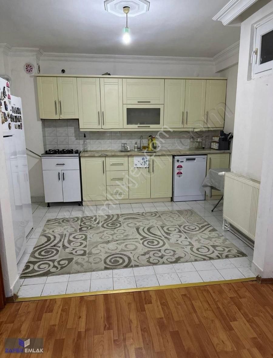 Zafer Emlak'tan Satılık 3+1 Irmak Manzaralı Daire