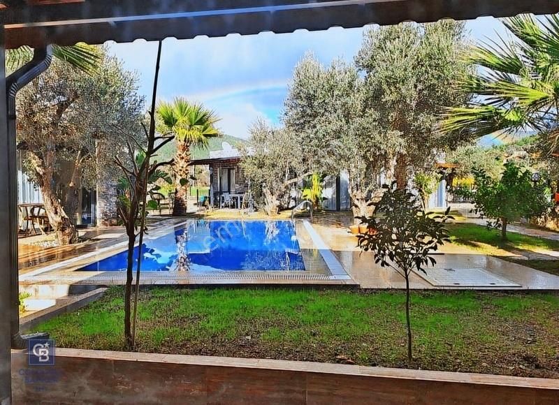Bodrum Yalıçiftlik'te 2+1 Eşyalı 4 Aylık Kiralık Daire