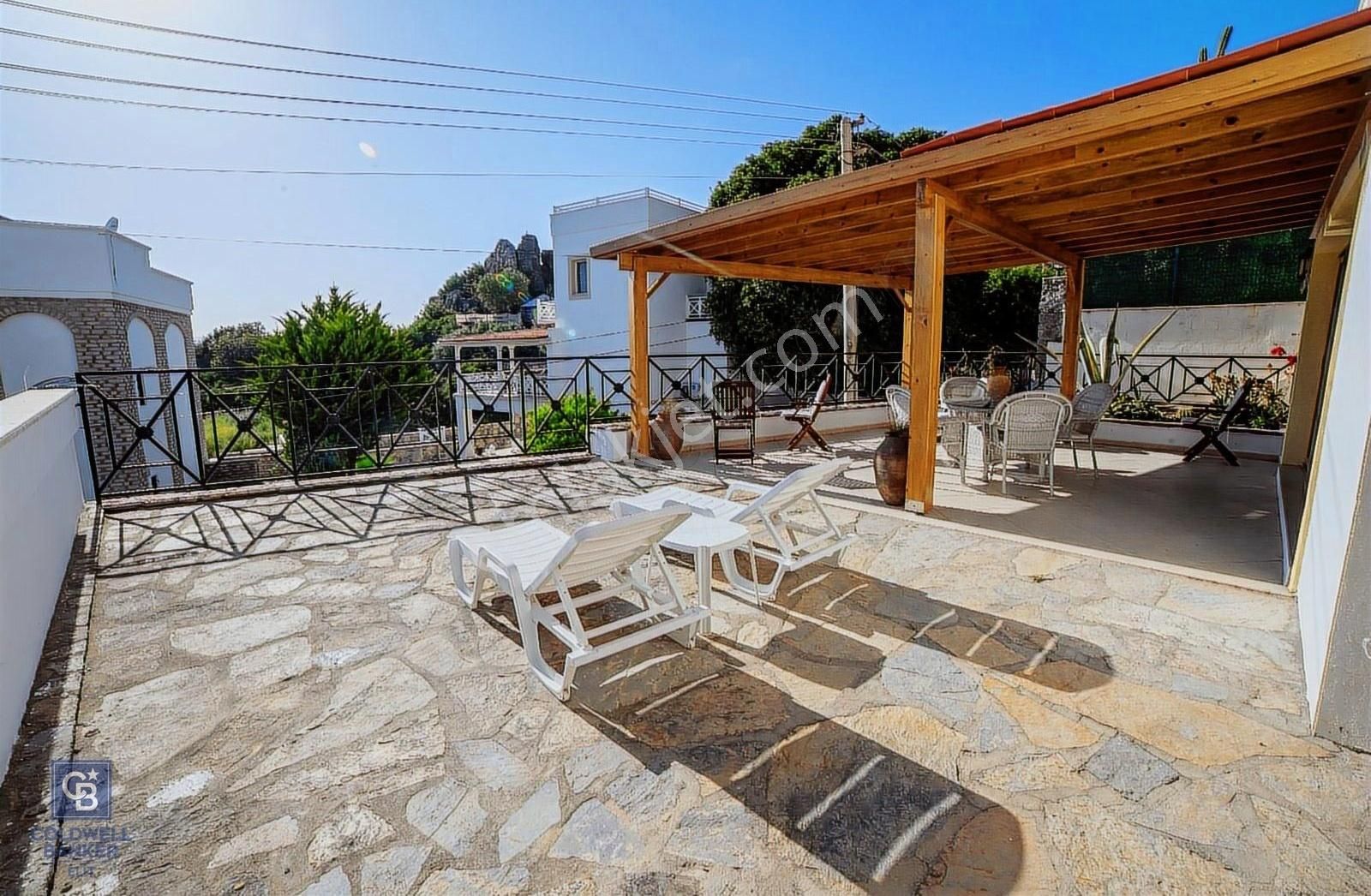 Kumbahçe Kiralık Eşyalı 2+1 Bahçeli Daire