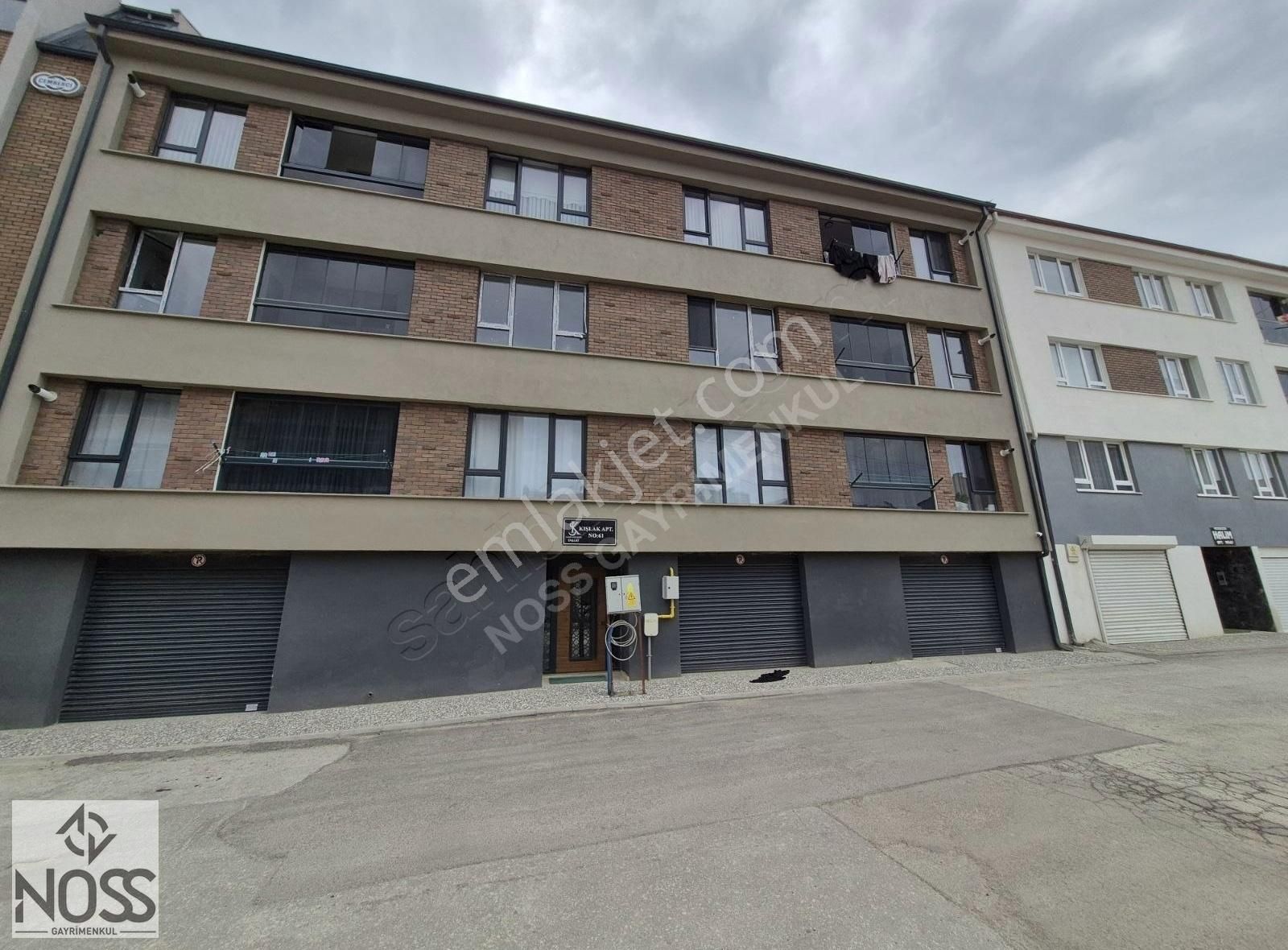 Şirinepe Mah. 3+1(125m²) - Ebeveyn Banyolu - Kapalı Garaj