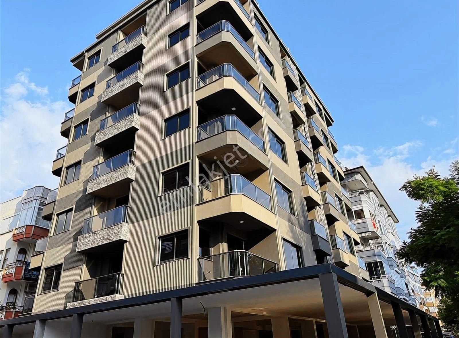 Alanya Kleopatra Plajına 200 Metre Sıfır 1+1 Resıdence