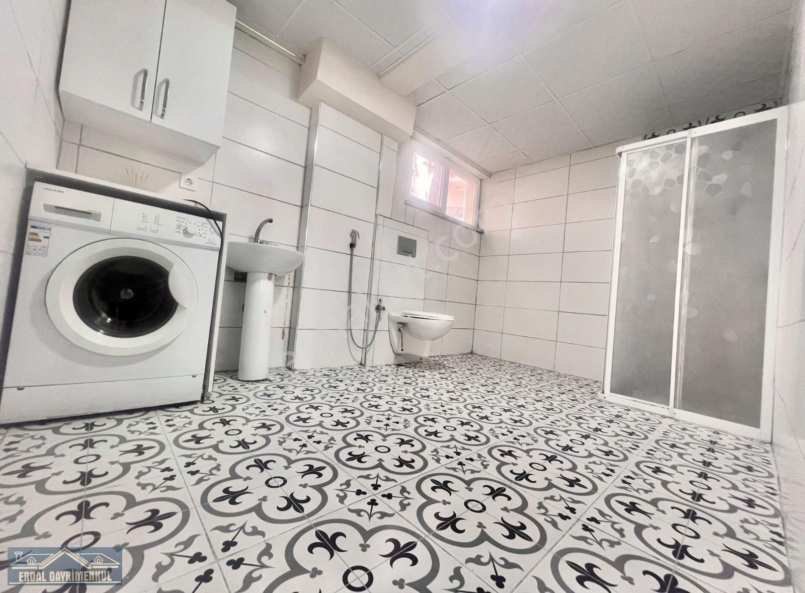 Salçak Cad. Fırat Past. Yakını Sifir Binada Sifir Eşuali 1+1 - Görsel 9