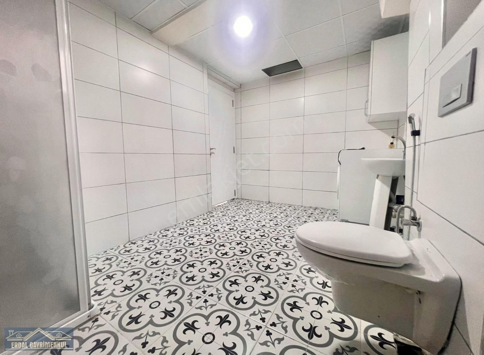 Salçak Cad. Fırat Past. Yakını Sifir Binada Sifir Eşuali 1+1 - Görsel 11