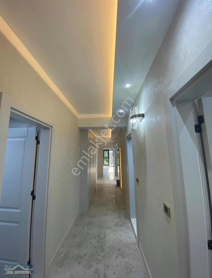 Bağbaşında Ultra Lüx Ebeveyn Banyolu 3+1 Daire - Görsel 10