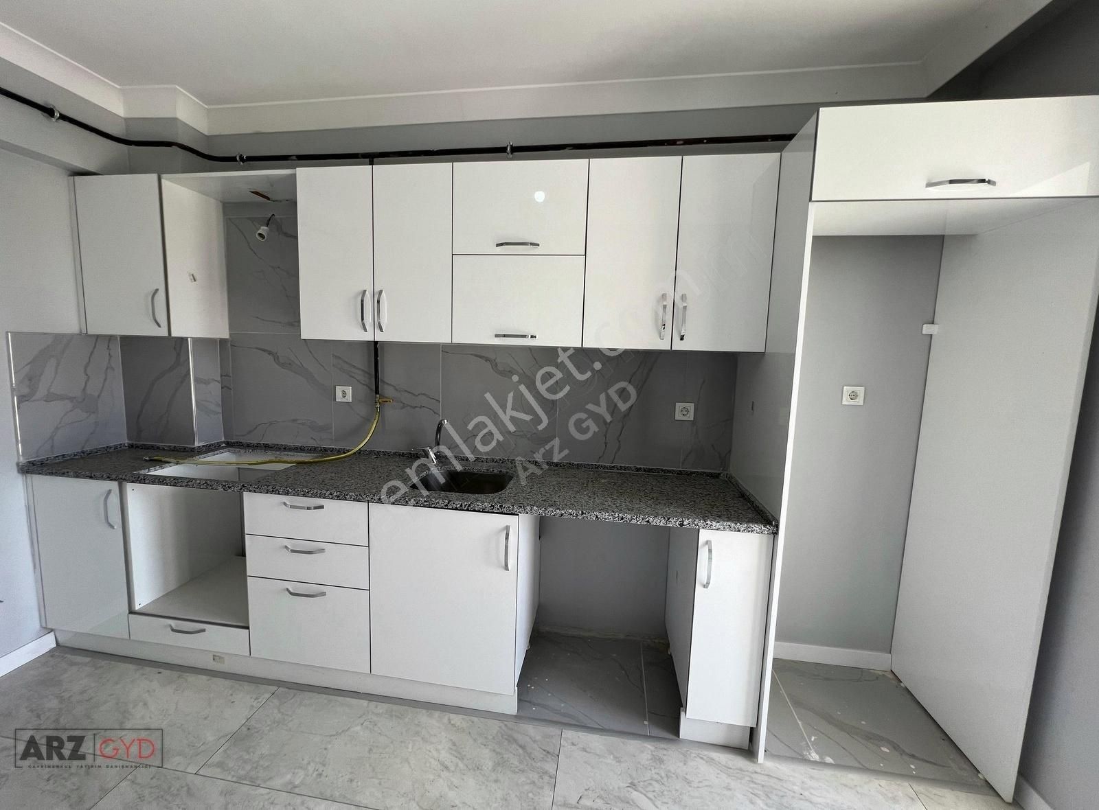 Arz Gyd - Site İçerisinde, Önü Açık, Arakat, Sıfır Daire