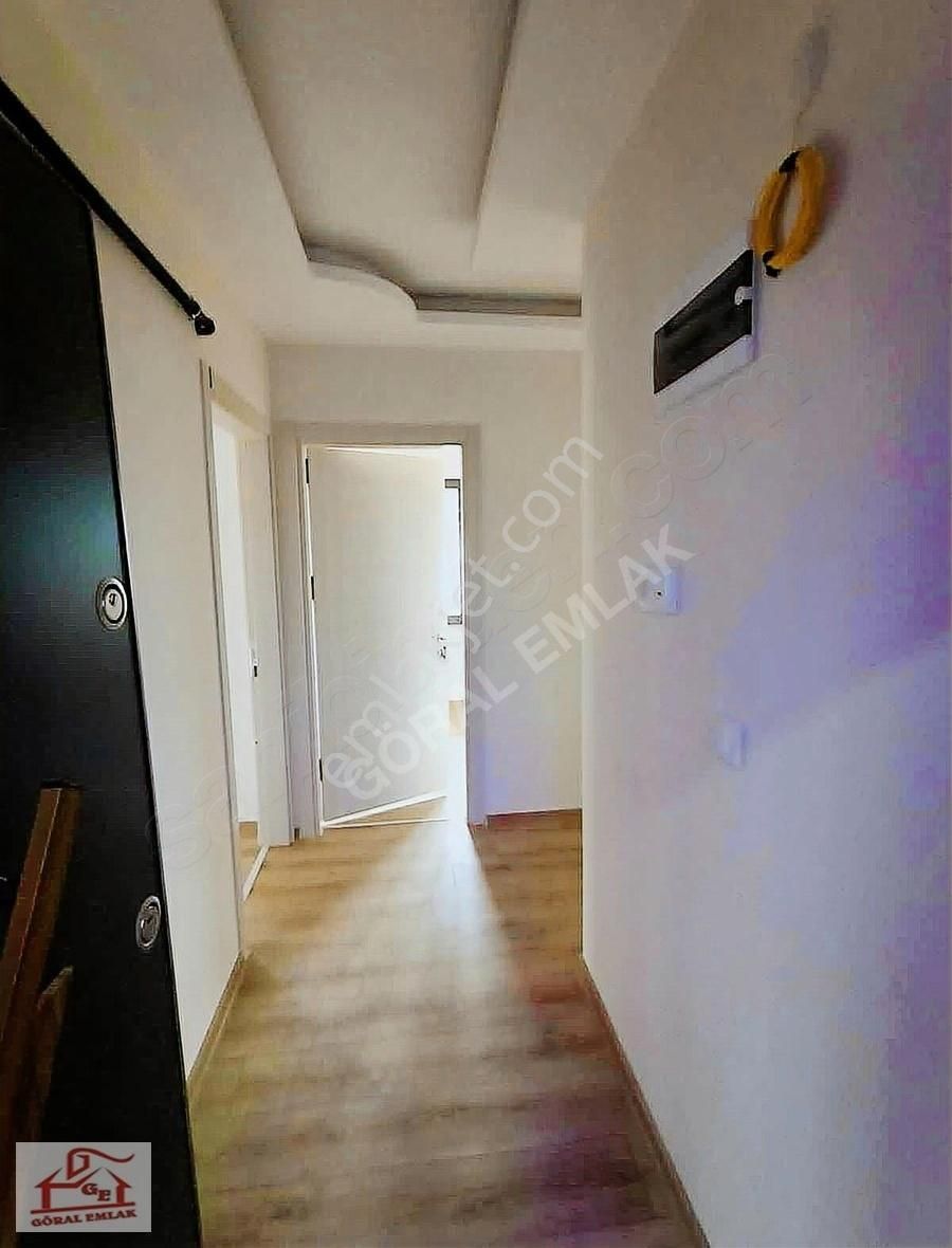 Göral Emlaktan Muradiyede Site İçi Satılık Daire
