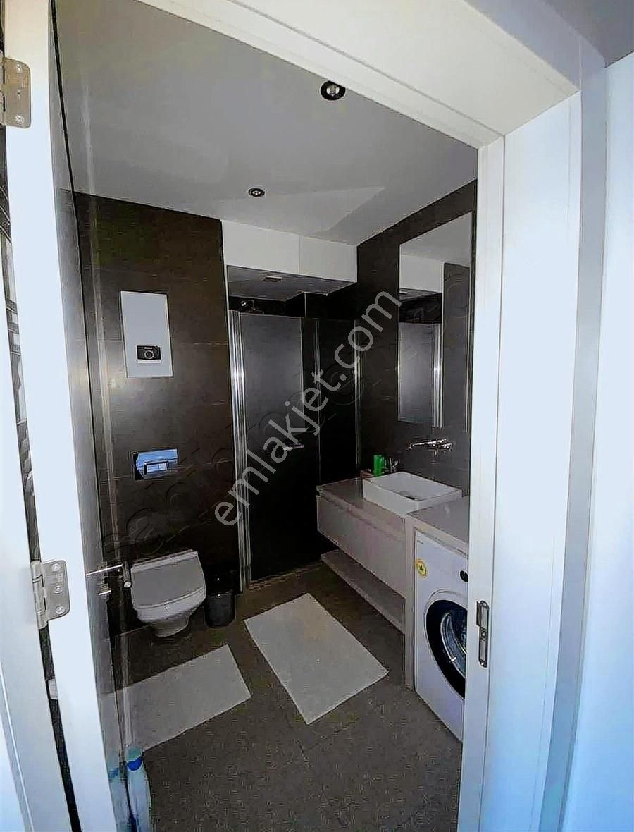 Bornova İkon Tower 1+1 Eşyalı Satılık Daire