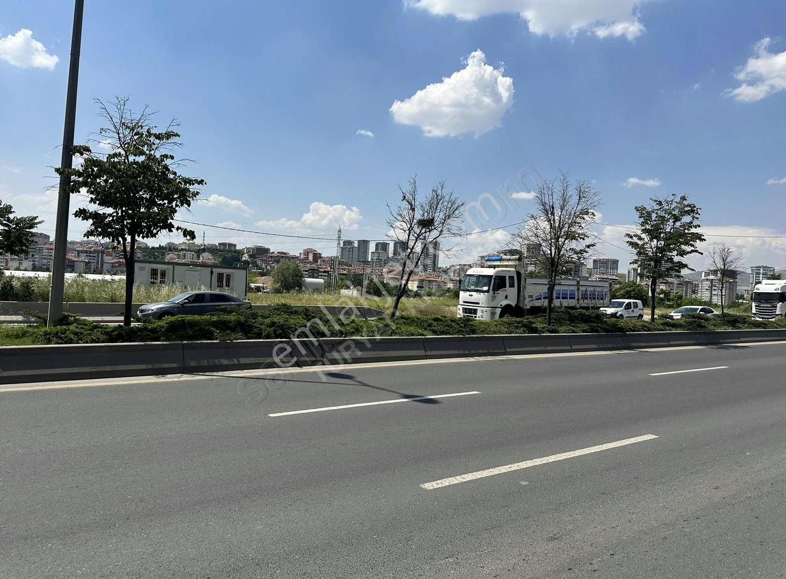 Anadolu Bulvarına 125 Metre Cepheli Köşe Konumda Kiralık Arsa - Görsel 10