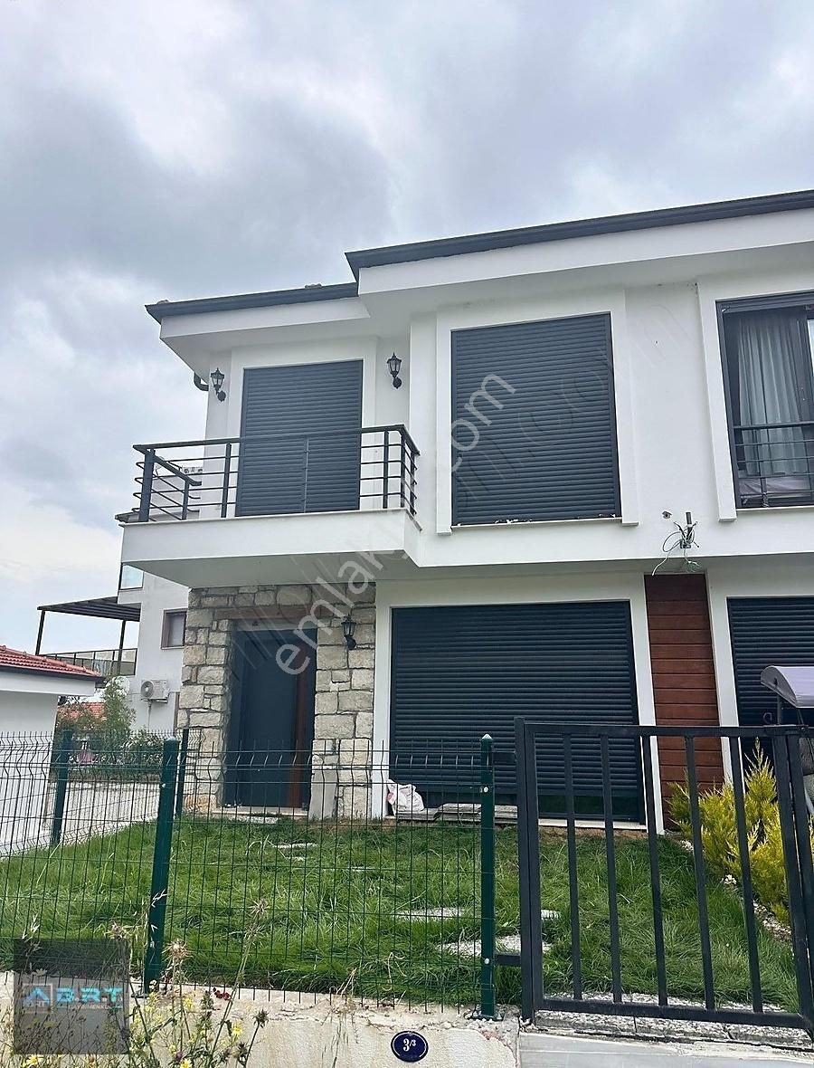 Karaburun İskele'de Fırsat Villa