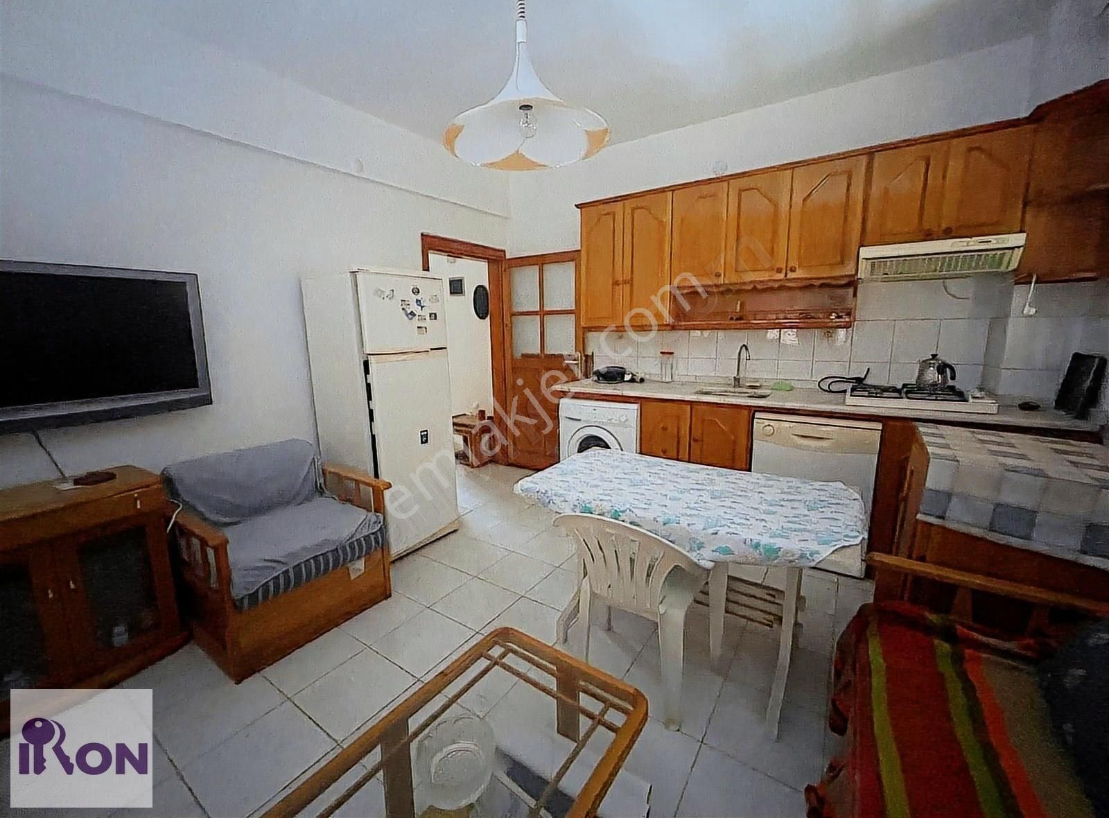 Bodrum Da Satılık Kelepir Yazlık Denize Yürüme Mesafesinde! - Görsel 3