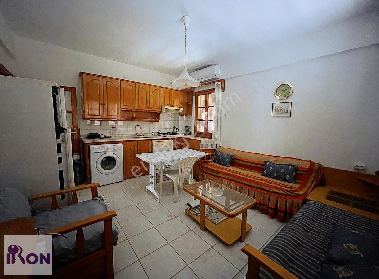 Bodrum Da Satılık Kelepir Yazlık Denize Yürüme Mesafesinde! - Görsel 4