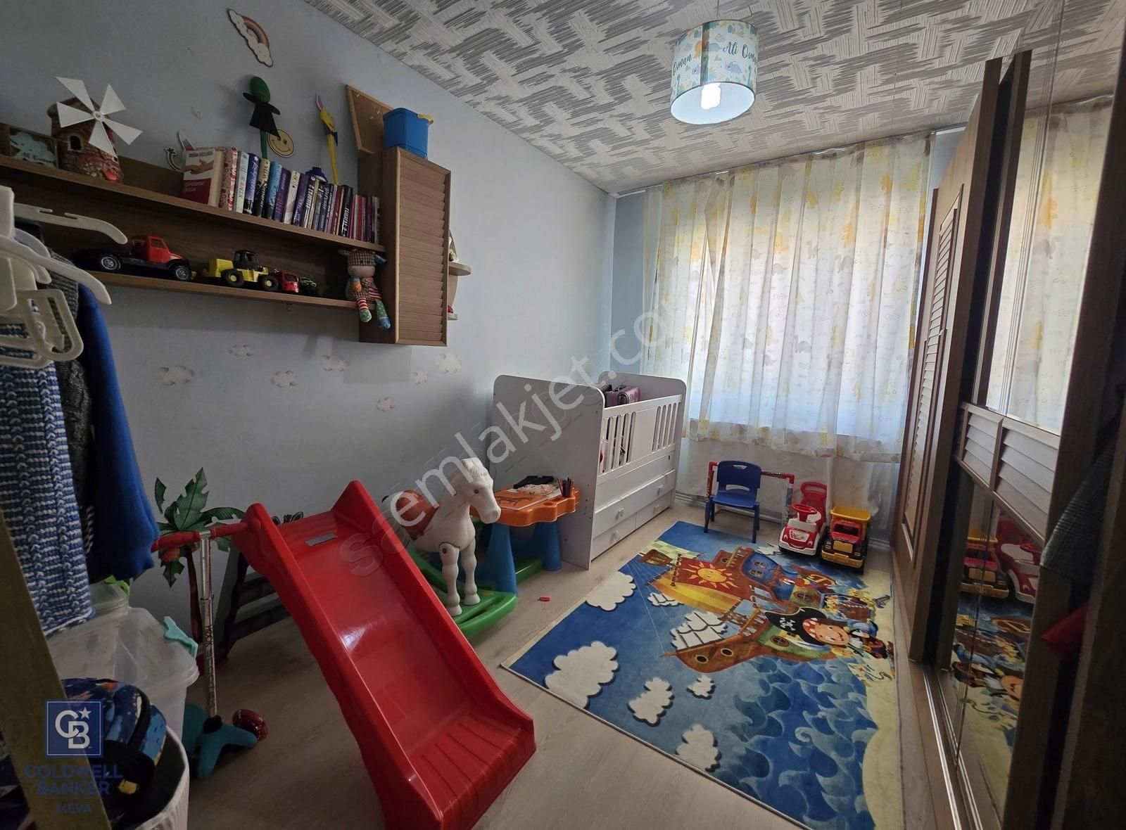 Bayramyeri'ne Yakın 150 M² Asansörlü Satılık 3+1 Daire