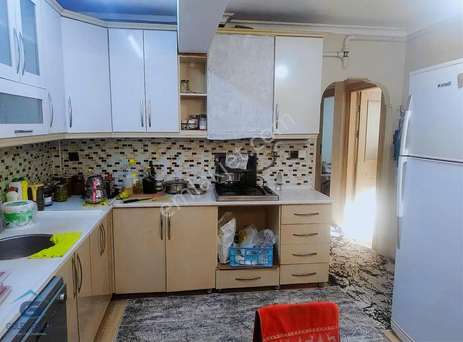 Bozyaka Kapalı Pazar Yerine Yakın 110 M2 2+1 Doğalgazlı Daire