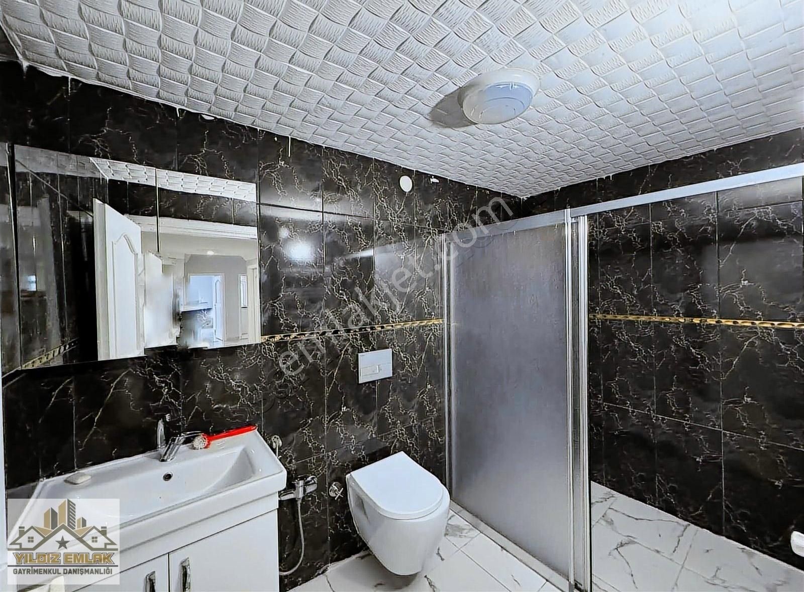 Yıldız Emlak & Gayrimenkul'den Kiralık 4+1 145 M2 Daire.
