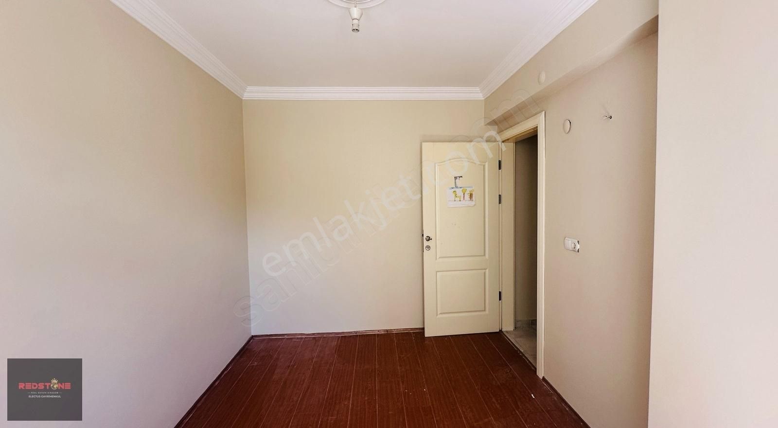 Redstone'dan Muhittinde Arakat Masrafsız 3 Cepheli Boş Daire - Görsel 14