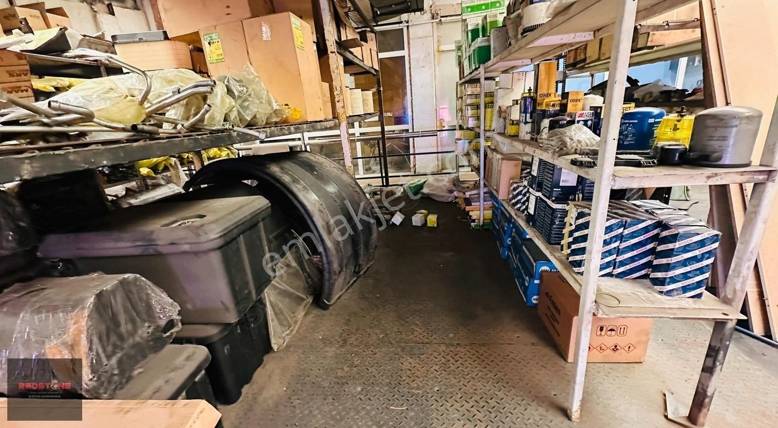 Redstone'dan Yeni Sanayide Hazır Kiracılı Dükkan Asma Katlı - Görsel 13