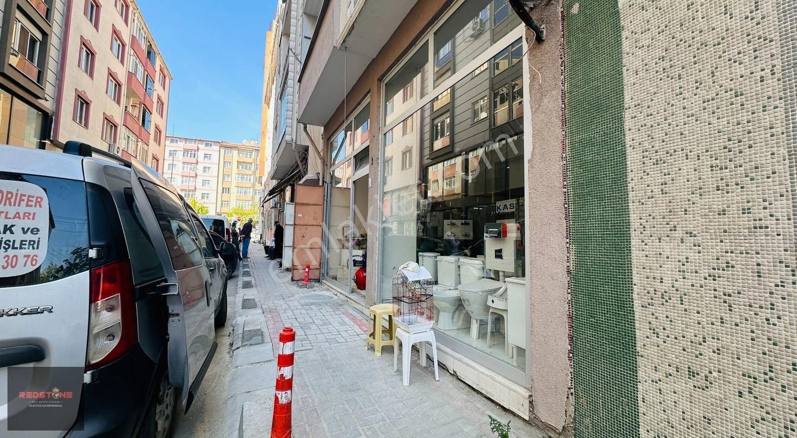 Redstone'dan Şeyhsinanda Düz Ayak Yapıkredi Bankası Arasında