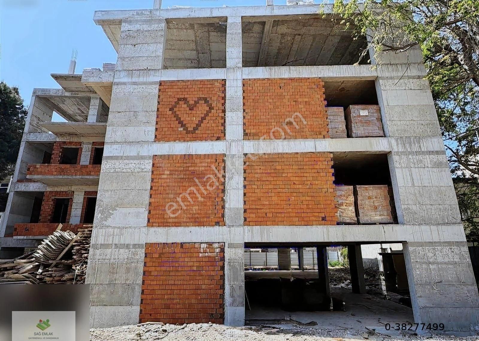 Yeni Karamanda Satılık Daire 2+1 Ara Kat
