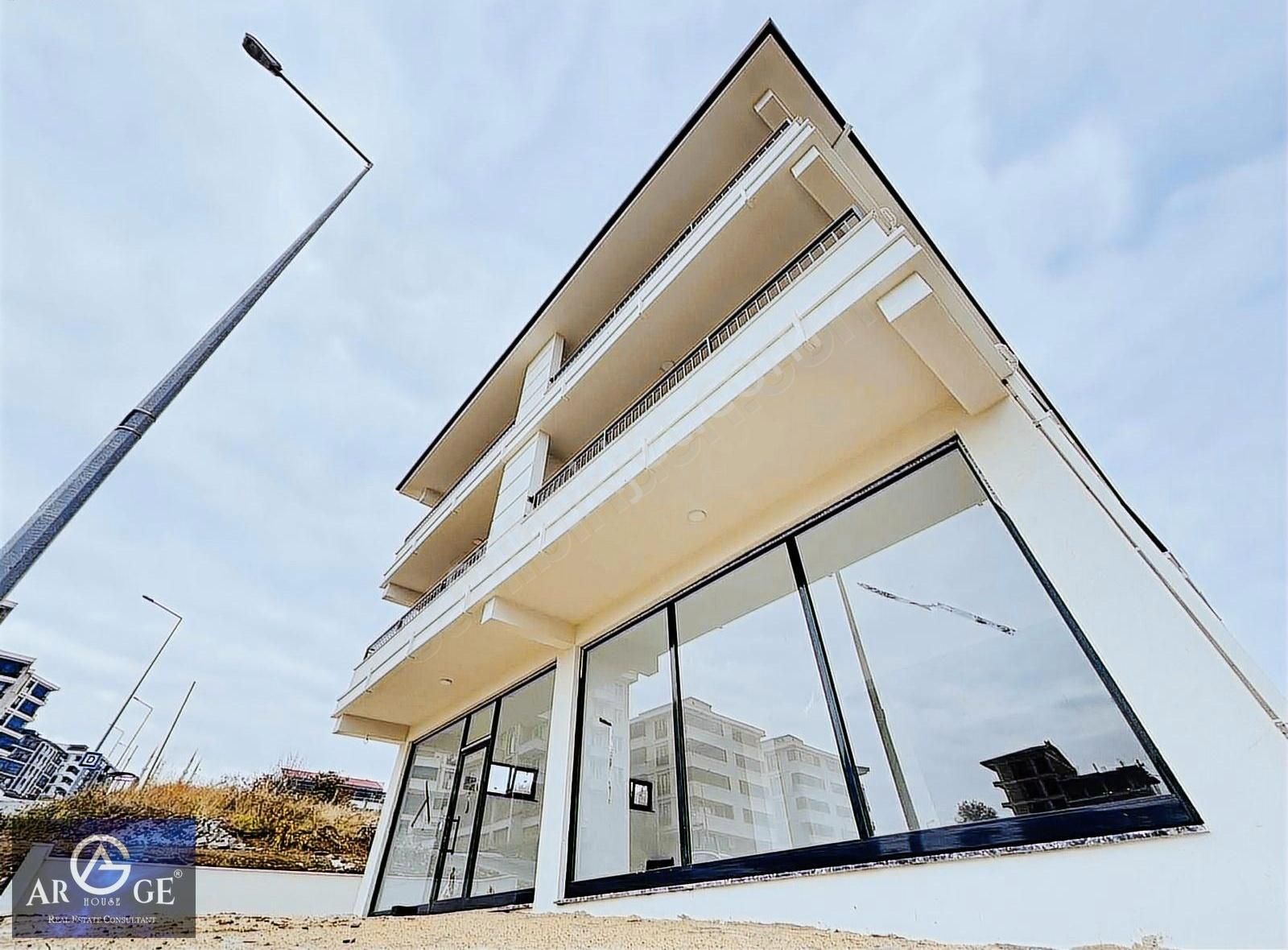Prestijli Ticari Alan Kiralama Fırsatı
