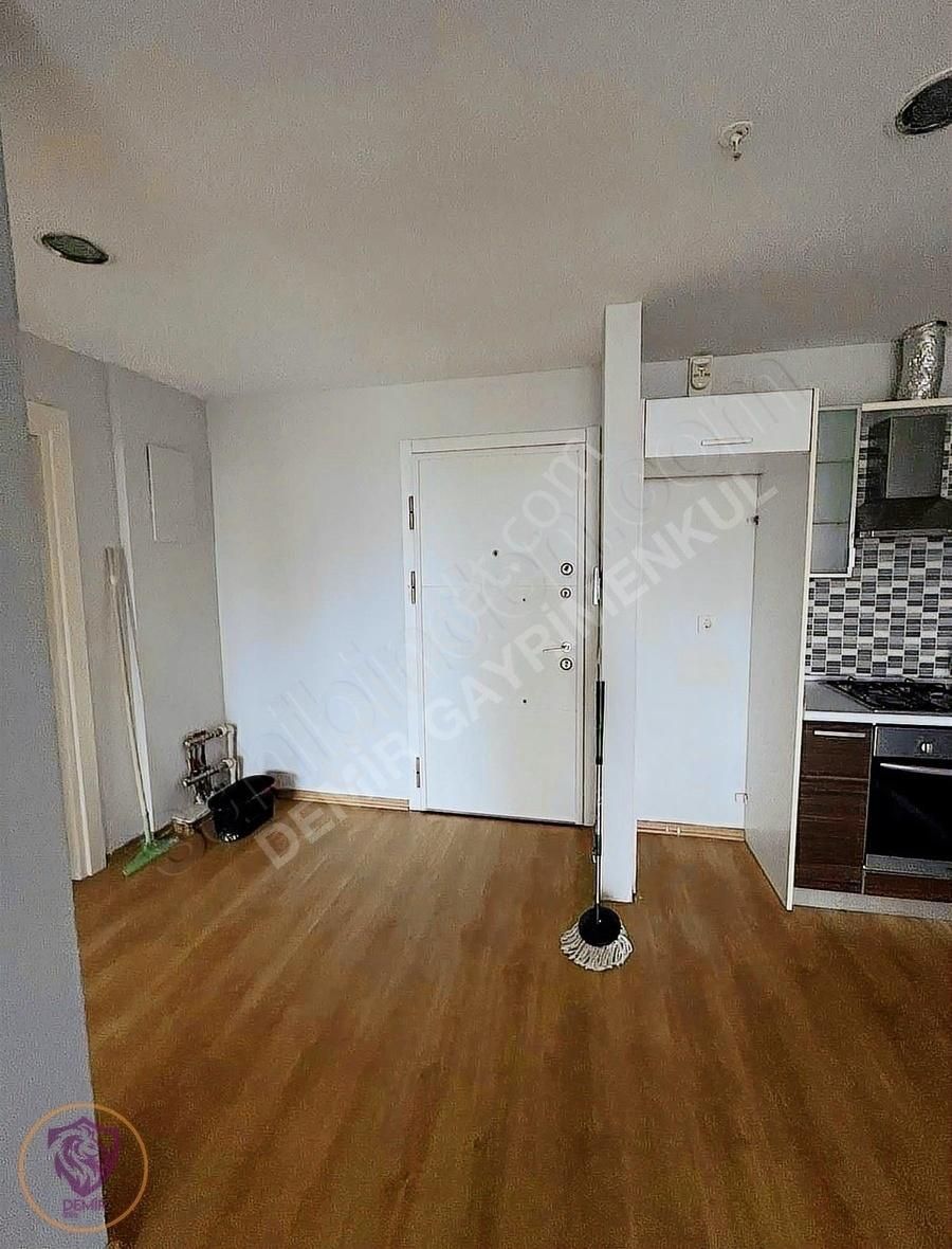 İnnovia 2 De Ana Bloklarda Ana Havuz Cephe Kiralık Boş 1+1