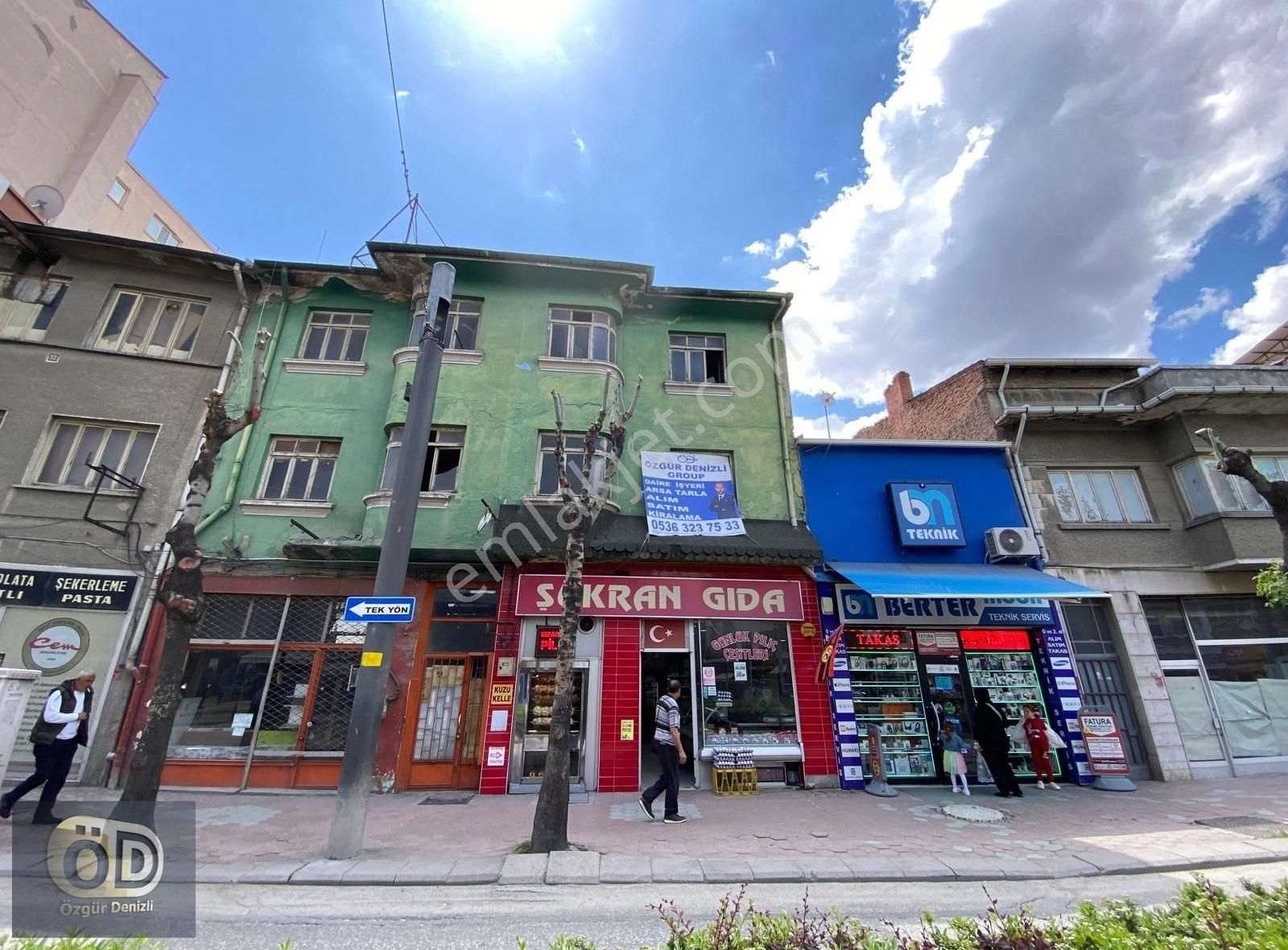 Özgür Denizli"den Köprübaşında Satılık 256m2 Dükkan Ve Arsası