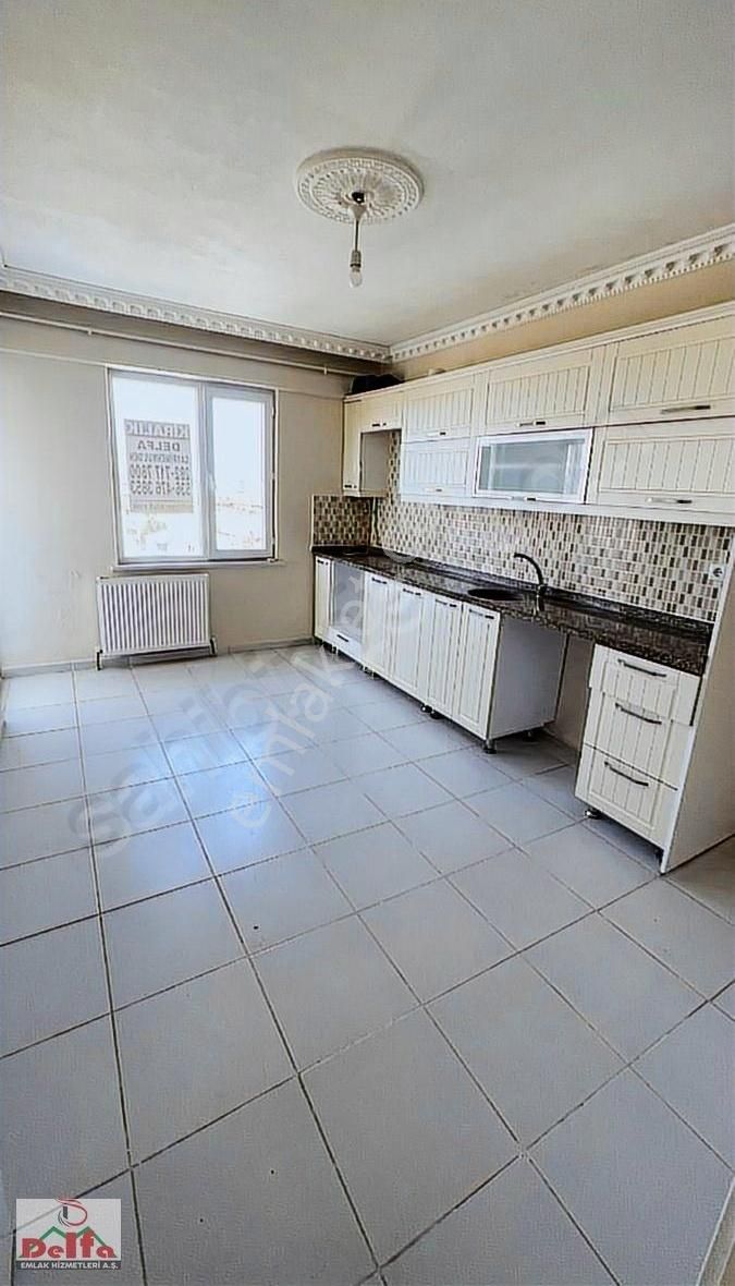 Delfa Yapıdan Atatürk Mah. Kiralık! Otoparklı 100m2 2+1 Daire