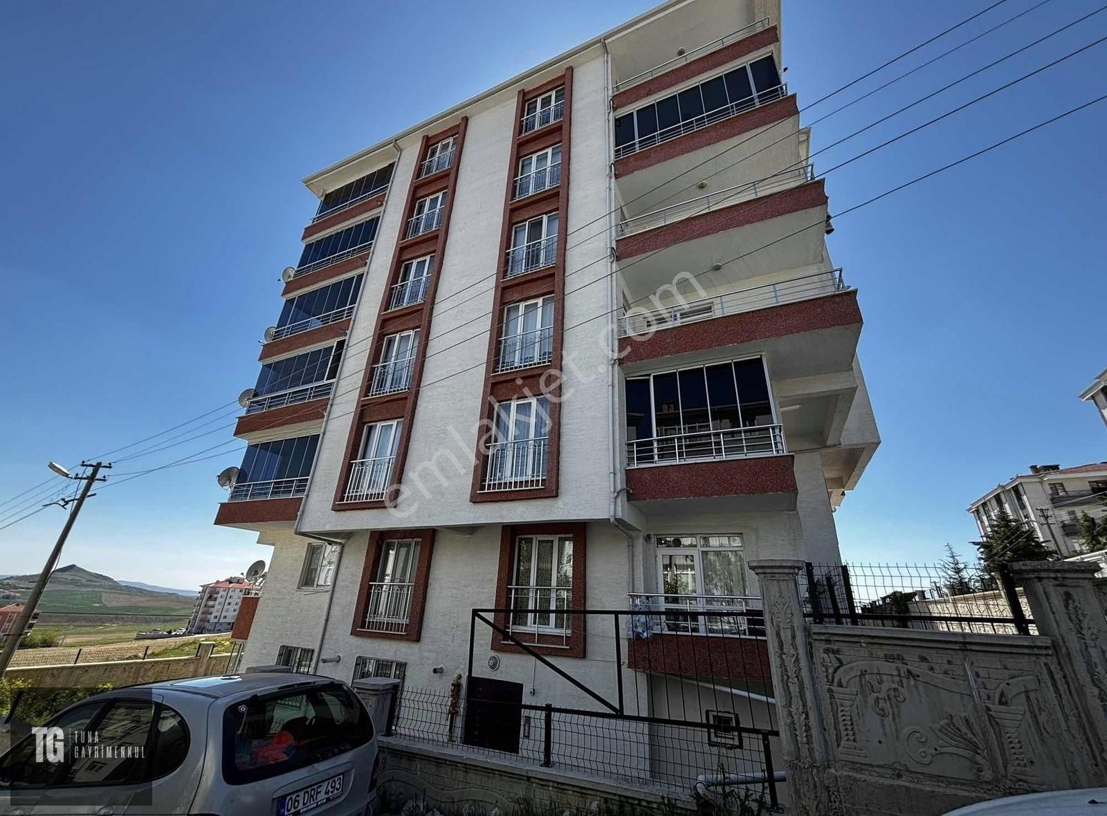Tuna Gayrimenkul'den Satılık Şentepede 3+1 Masrafsız Daire