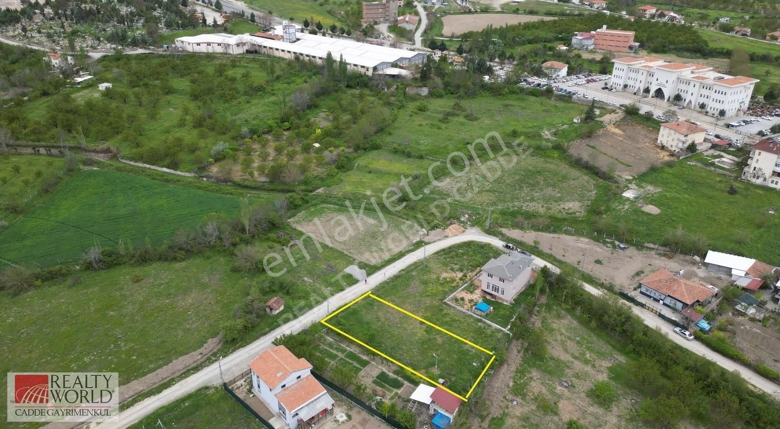 Rwden Eski Malatya Girişinde Satılık İmarlı Arsa