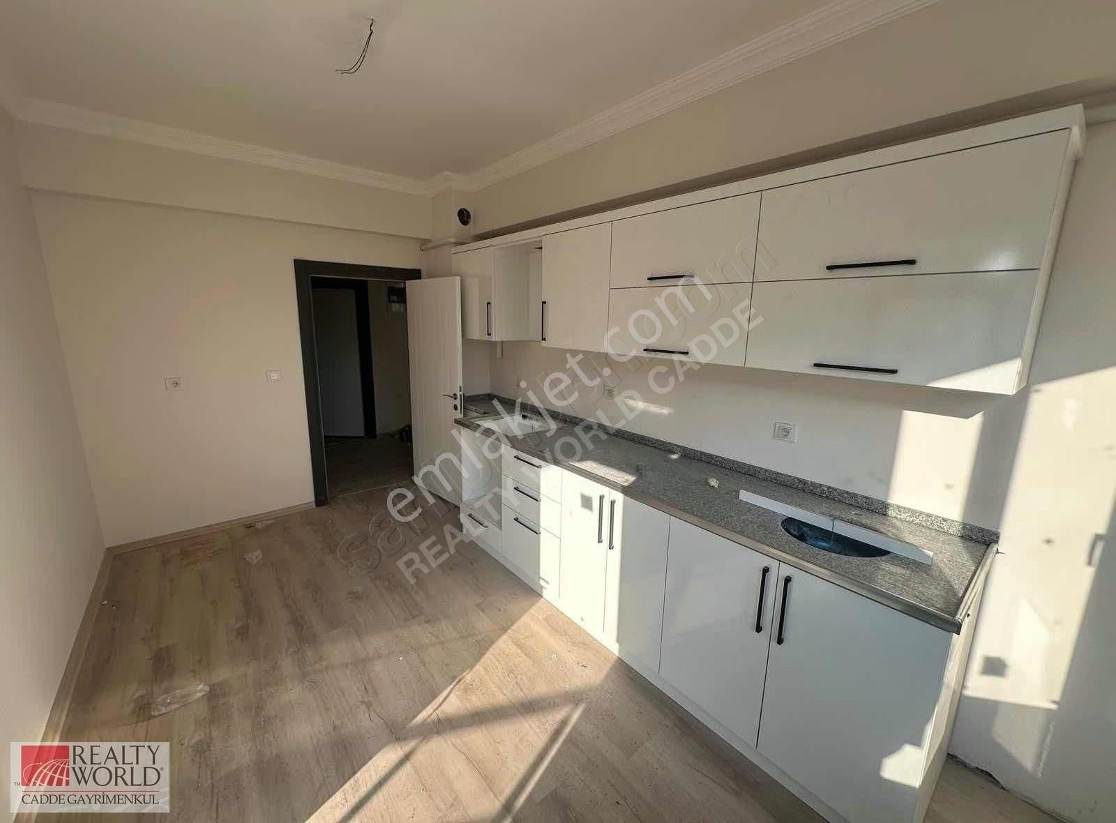 Rw Cadde'den Başharık'ta Hasarsız 2+1 Satılık Sıfır Fırsat Daire