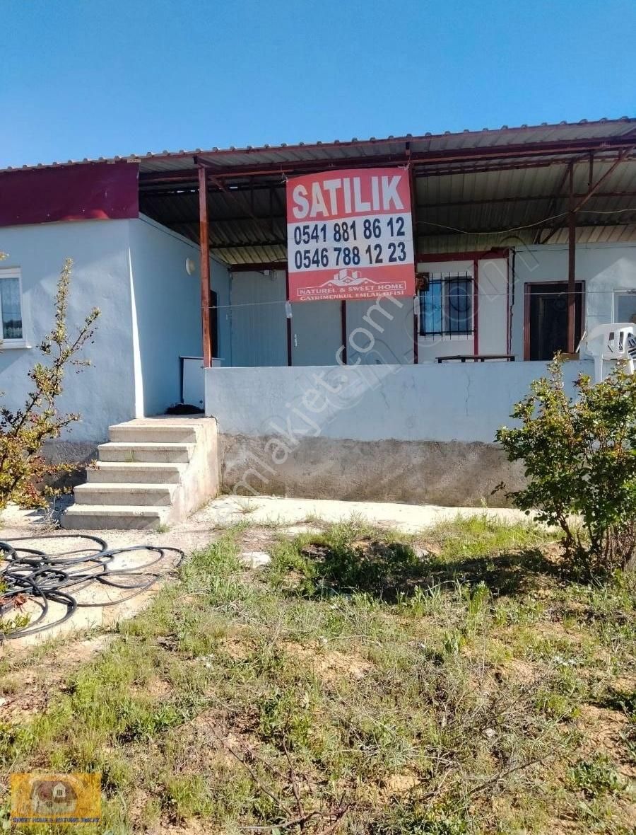 Sarılıda Satılık Bahçe Ev