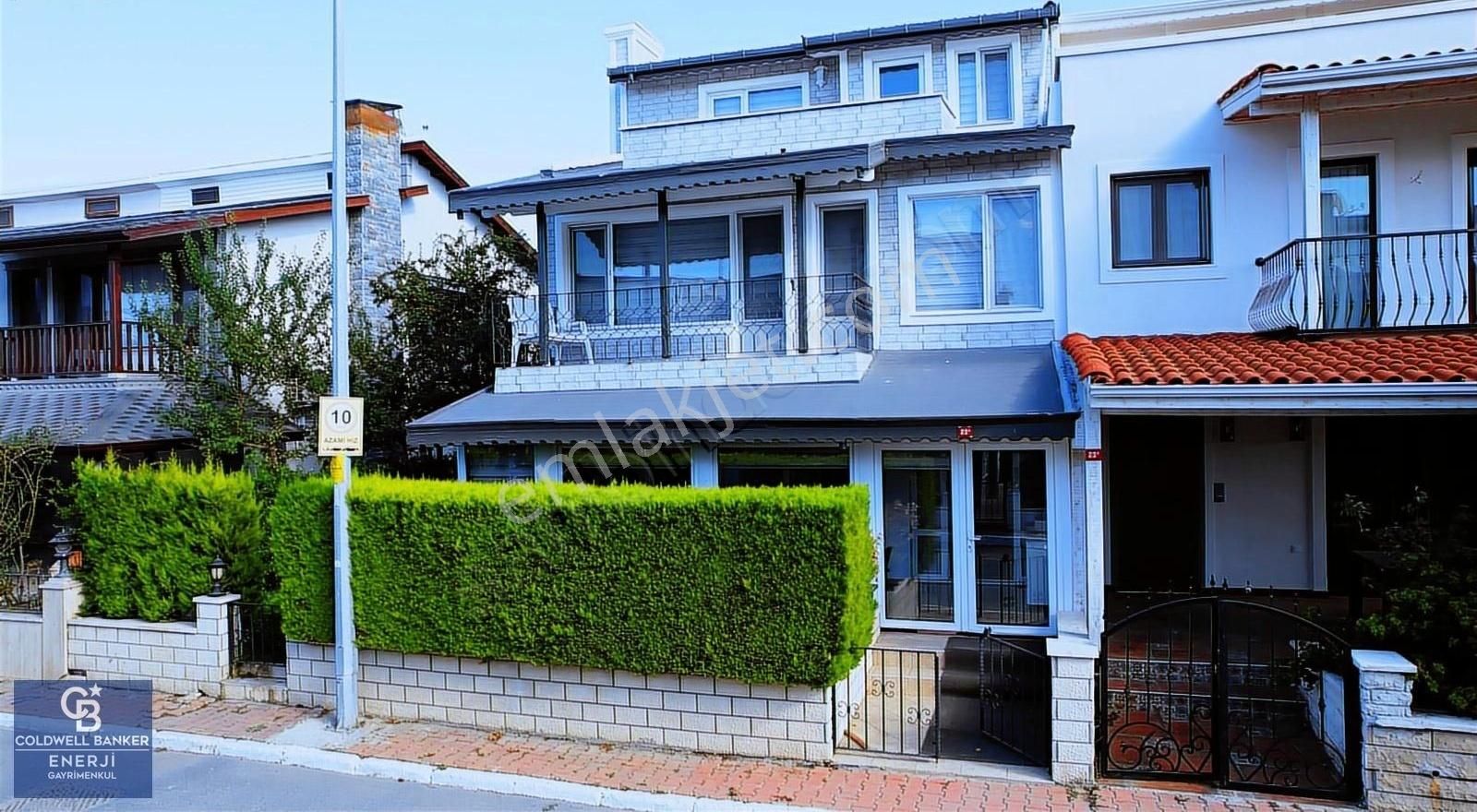 Silivri Selimpaşa Denizkent Sitesi Kiralık 7+1 Villa