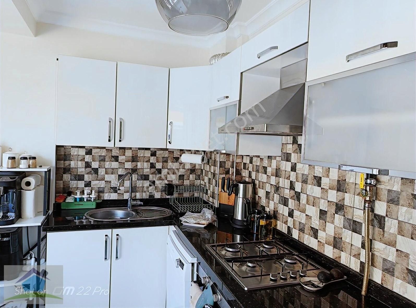 Pino Dan Dedebaşı/nergiz Mahalesinde Çift Cephe 2+1satılık Daire