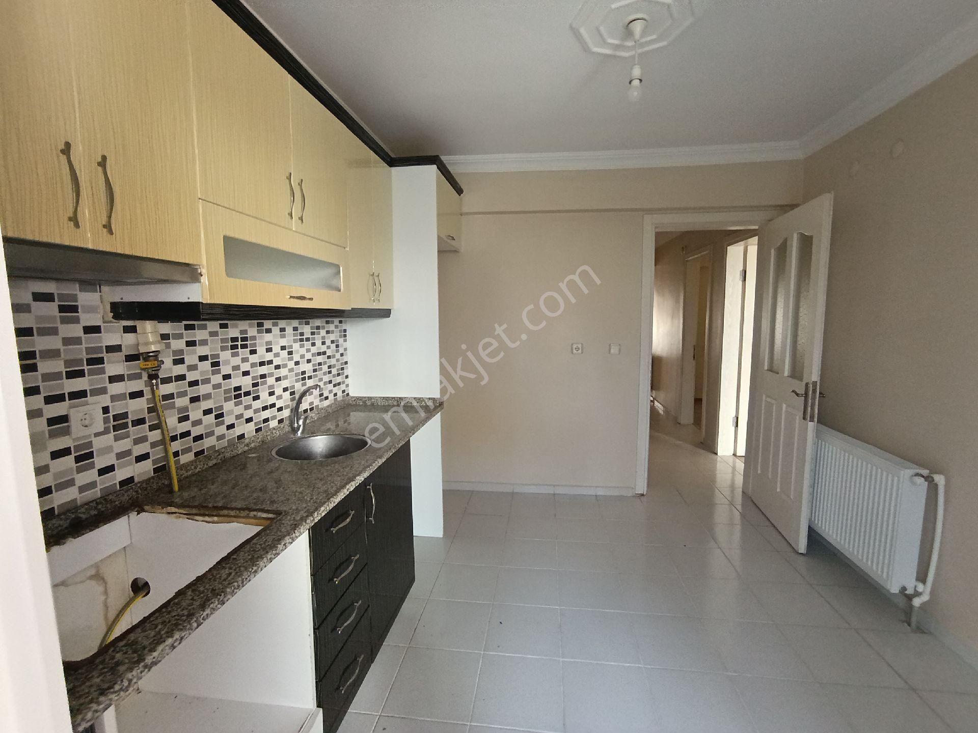 Ayrancılar Fevzi Çakmak Mah Kiralık 3+1 Doğalgazlı Daire