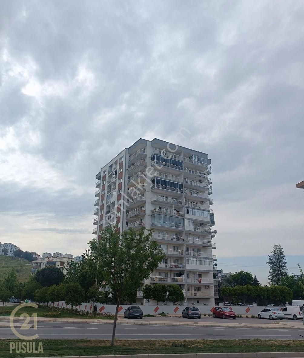 Harmandalı File Market Karşısı Satılık 3+1 Daire