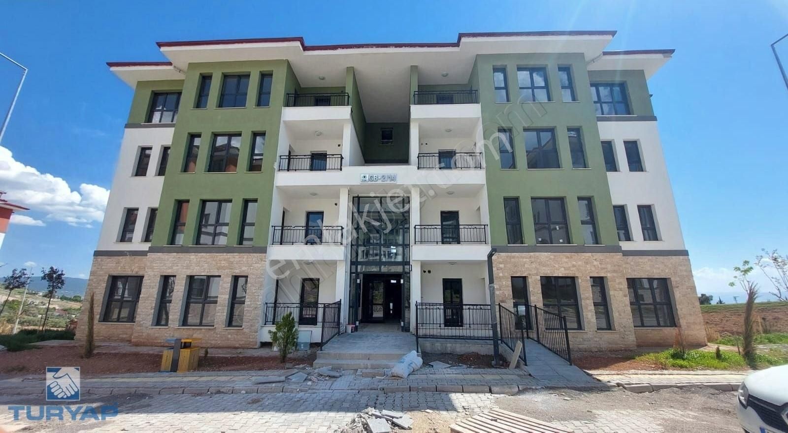 Binevler Turyaptan Akyar Tokide Kiralık Daire
