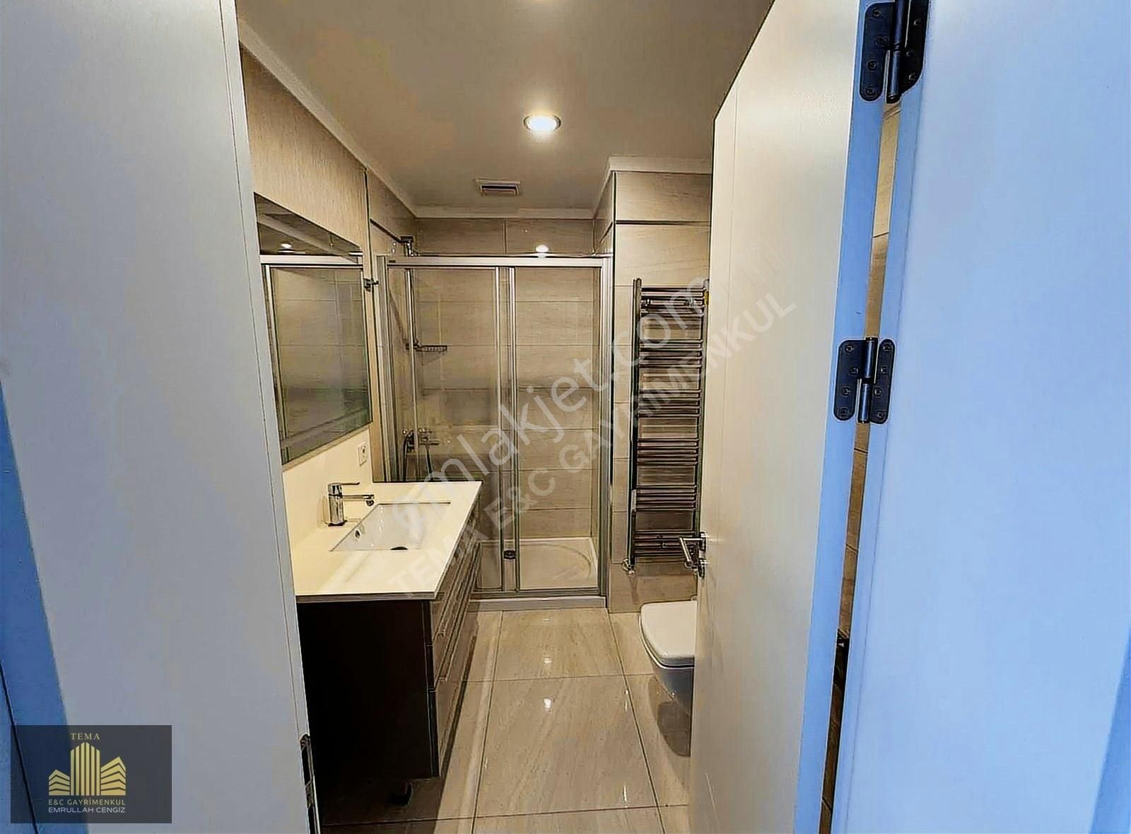 E&c Tema İstanbul 1 De Satılık 2+1 122 M2 Booşş Daire