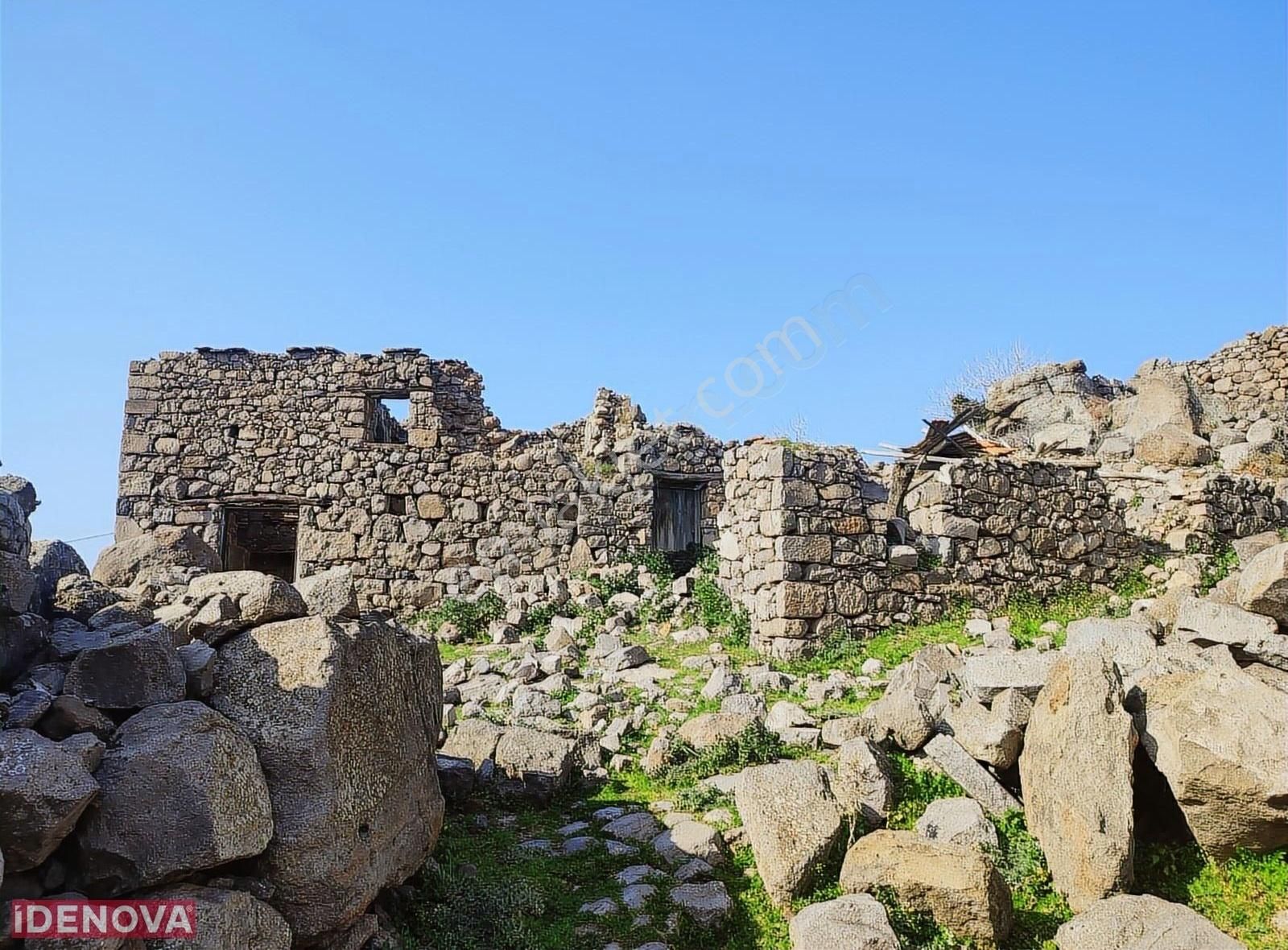 İdenova'dan Aliaga Kapukaya'da Doğal Yaşamın İçinde Satılık Arsa